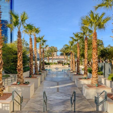 Mgm Signature-28-705 F1 Track & Strip View Balcony Las Vegas Exterior foto